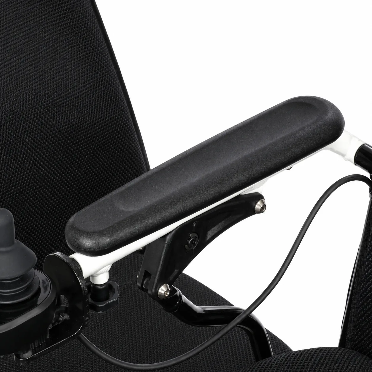 contoured armrest pad